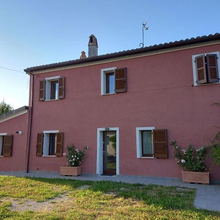 Casa Rosa Bed & Breakfast San Costanzo Екстериор снимка