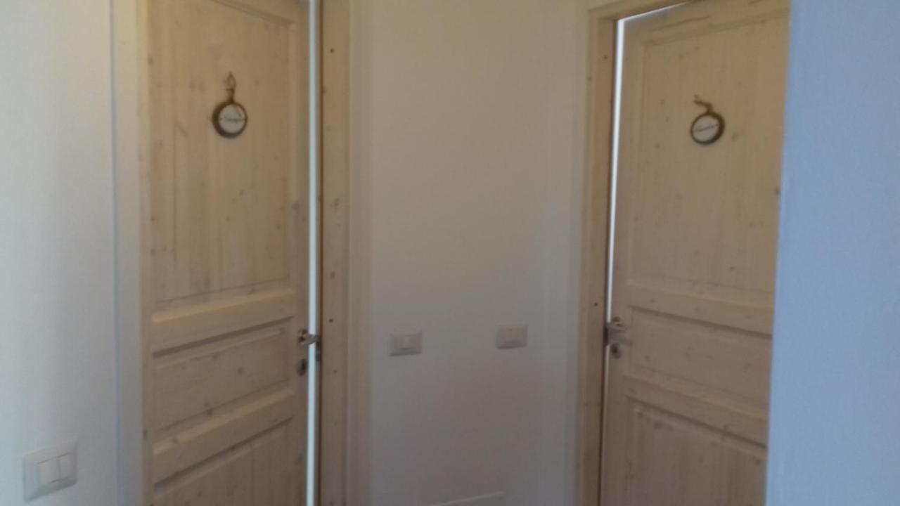 Casa Rosa Bed & Breakfast San Costanzo Екстериор снимка